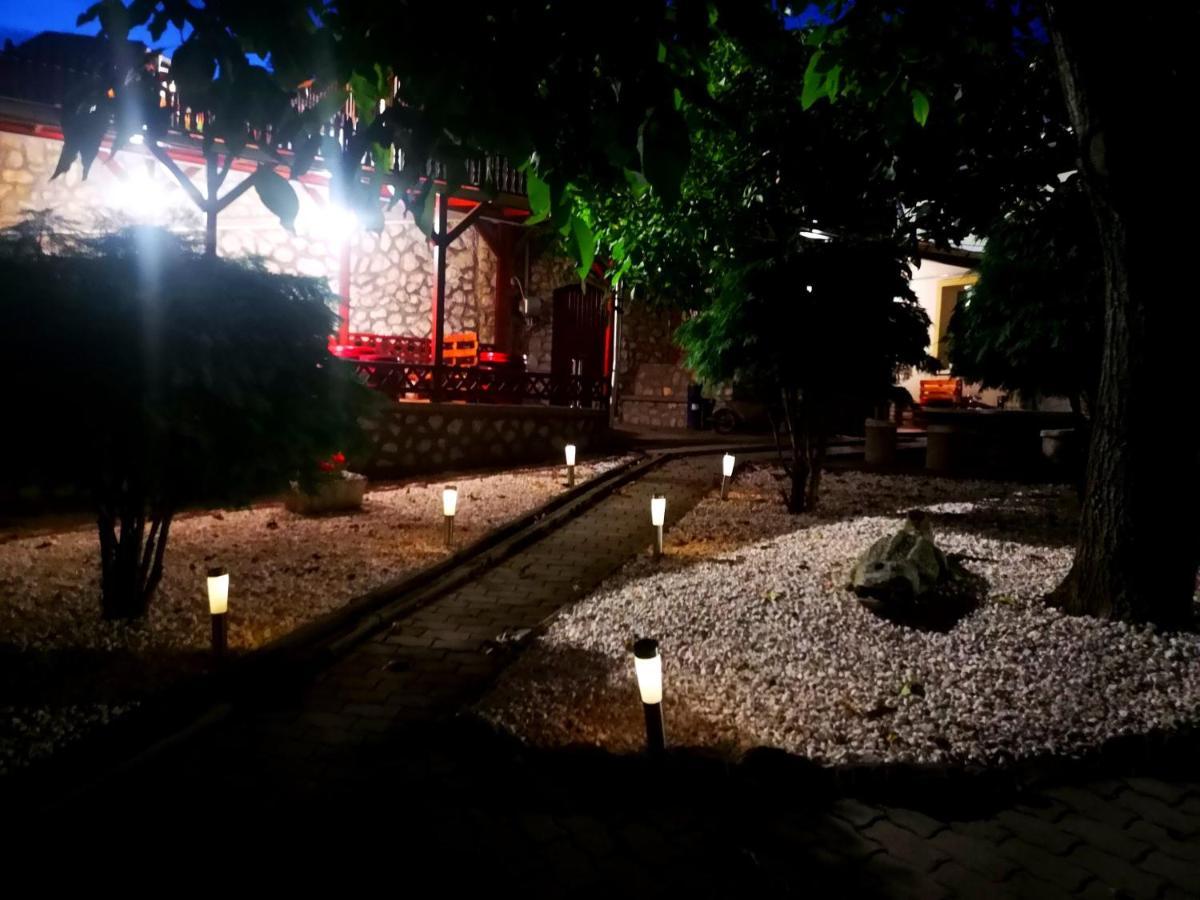 Zoeld Sziget Wellness Bed & Breakfast Egerszalok Exterior photo