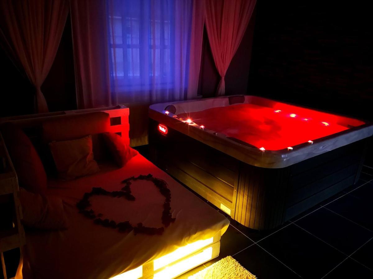 Zoeld Sziget Wellness Bed & Breakfast Egerszalok Exterior photo